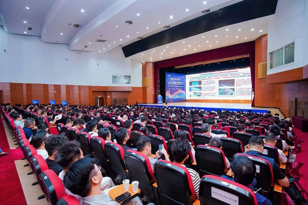 Latest news images